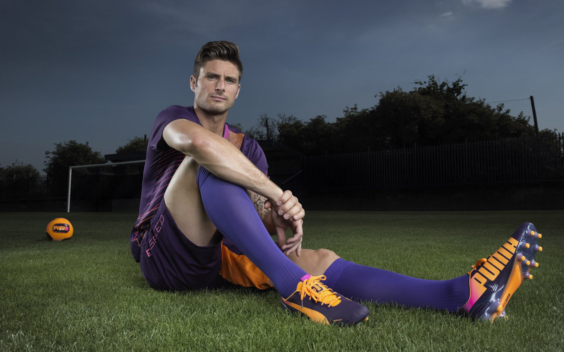 赛道风云，雷诺逆袭威廉姆斯，佩雷兹惊艳四座